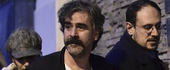 Serbest kalan Deniz Yücel Almanya'ya gitti