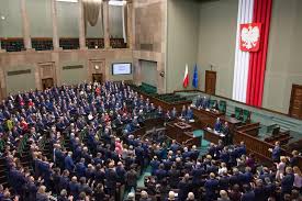 Obecnie przebywa w izolacji domowej. Drugi Dzien 1 Posiedzenia Sejmu Relacja