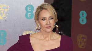 Johnny depp agreed to resign his role as grindelwald after warner bros. J K Rowling S Explained Why She Didn T Use Her Real Name When Harry Potter Was Capital