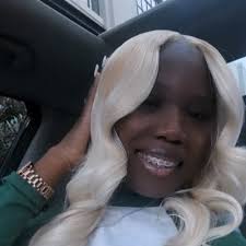 BonaMoeFrm23 (@BonaFrm23)