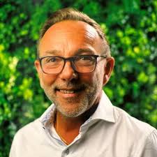 Seulement 2800 kg pour 8 m³, et 85% de vide.