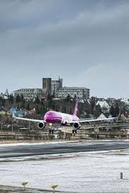 Wow What A Feeling Wow Air Air Low Cost Airlines