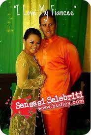15 september 1984 umur : Betul Ke Siti Sarah Bertunang Dengan Mohd Harith Fuad Robinson Sensasi Selebriti