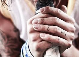 Pin By Jessica Soler On Tattoos Wedding Band Tattoo Kellin Quinn Tattoos