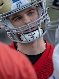 Desert Vista football faces test against rival Mountain Pointe