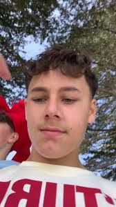 Kizzy Campbell's Instagram, Twitter & Facebook