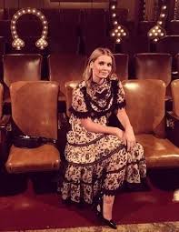 Lady kitty spencer with her new husband michael lewis credit: Lady Kitty Spencer Wiki Princess Diana Niece Bio Age Height Facts