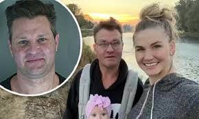 Johnnie Cartwright's Instagram, Twitter & Facebook