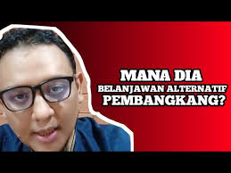 Evan baca buku dengan Aisya