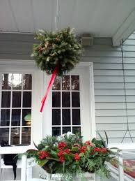 Back Porch Christmas Decorations Christmas Porch Decor Porch Decorating Holiday Decor