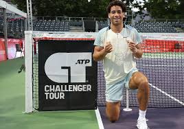 Pradabaekun nude i seen Kristine numerous occasions and