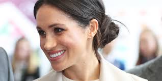 So what were the magical products that made up meghan markle's wedding day beauty look? Meghan Markle Royal Wedding Dress Cost How Much Does Meghan Markle S Wedding Dress Cost