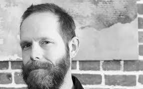 Kerry Devries's Instagram, Twitter & Facebook