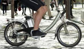 Velo electrique vtt electrique velo electrique pliable velo electrique femme cube riese muller vtt velos electriques moustache velo cowboy qwic kalkhoff velo electrique bosch trek bosch fiets trek électrique velo electrique homme batterie trek. Bicyclette Et Velo A Assistance Electrique Vae Conseils Pour Un Achat En Toute Securite Economie Gouv Fr