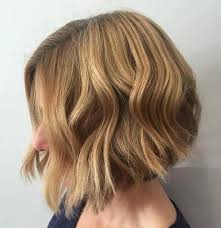 1 styling a bob with a round brush. 26 Amazing Bob Hairstyles That Look Great On Everyone Bob Cuts 2019