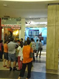 Nu sentral mall is open until 10 pm but it is possible that money changers may close their shops early if there are no customers. Money Changers In Town Money Changers In Mid Valley Megamall Kuala Lumpur