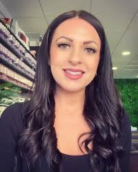 Out with the old, in with the new 💚 Absolutely love our new relaxing  reception area 😍 #receptiondecor #decorupdate #bottlegreen #hairsalon...