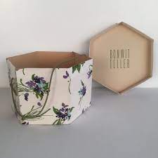 Bonwit Teller Violet Posy White Hat Box Hexagon Shape Etsy White Hat Hexagon Shape Posy