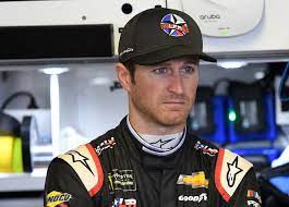 Kasey kahne, 38, announced aug. Nascar Drivers Bid Early Farewell To Kasey Kahne Amid Health Issues