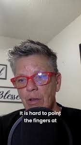 Tami Gomez's Instagram, Twitter & Facebook