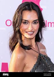 Mann b s hi-res stock photography and images