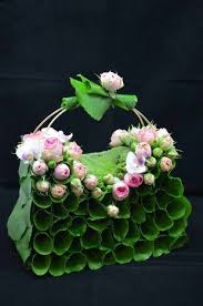 Artist Villa Paive Fleuriste Decorateur Montpellier Avec Images Deco Floral Bouquet De Mariage Deco Fleur