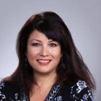 Lisa Braley's Instagram, Twitter & Facebook