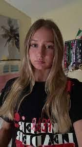 Terri Bostick's Instagram, Twitter & Facebook