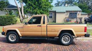 1989 6cyl Automatic In Clearwater Fl In 2021 Clear Water Spray On Bedliner Jeep