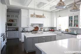 You have in mind a dream kitchen but you don't know where to start? Kitchen Decor Ideas For Spring The Sunny Side Up Blog