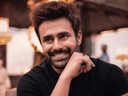 Get pearl v puri photo gallery, pearl v puri pics, and pearl v puri images that are useful for samudrik, phrenology, palmistry/ hand reading, astrology and other methods of prediction. Exclusive Naagin 3 S Pearl V Puri Comes Forward To Support 100 Spot Boys Transfers Money In To Their Account Times Of India