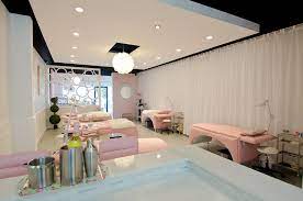 Gallery Eyelash Extensions Calgary Lola Lash Bar Beauty Room Beauty Salon Decor Beauty Lounge