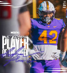 Congratulations to our senior linebacker, Abe Flores-Cuen! Abe's  outstanding performance