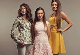 Contact burcu özberk & hande erçel on messenger. Burcu Ozberk Hande Ercel Miray Akay Arab Fanz Photos Facebook