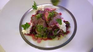Rezept Kalbsteaks Mit Krautertapenade Und Salat Rindfleischgerichte Einfache Gerichte Fleisch Gerichte