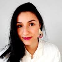 Lorena Lincoln's Instagram, Twitter & Facebook