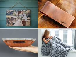 An american store, macy's, unveiled the very first wedding gift registry in 1924. 7 Year Anniversary Gifts Traditional And Modern Ideas
