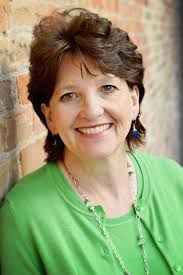 Tamara Laing's Instagram, Twitter & Facebook