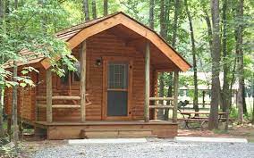 Home to the bull run festival of lights, bull run regional park contains miles of scenic and historic hiking trails, including the trailhead for the 19.7 mile bull run occoquan trail. Bull Run Regional Park