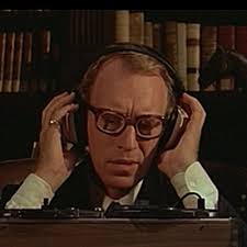 Lawrence Webb (@LMW_)