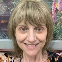 Beth Najjar's Instagram, Twitter & Facebook