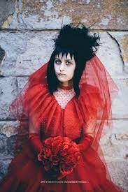 This is the costume she wears the in the beetlejuice comics when she is supposed to marry betelgeuse. 9 Diy Beetlejuice Lydia Costume Ideas Beetlejuice Costume Beetlejuice Lydia Deetz Costume