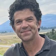 Robert Strozier's Instagram, Twitter & Facebook