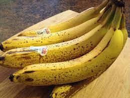 Voila Ce Qui Arrive Quand Vous Mangez Des Bananes Mures Intolerance Au Gluten Banane Banane Mure