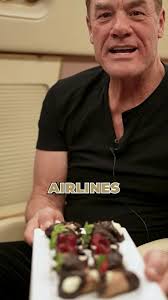 You just can't get chocolate covered strawberries 🍓 delivered to you like  this