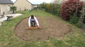 Comment Installer Une Piscine Hors Sol Preparation Du Sol Etape 1 6 Youtube