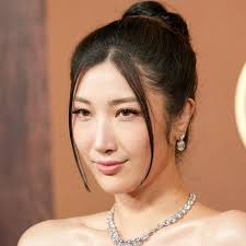 This High School Junior Took His Glam 93-Year-Old Grandma to Prom