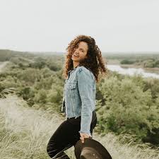 Kate and Jeff's wedding was the best way to start off the 2017 wedding  season. I am grateful for their friendship and being able to share in their  special day. Cheers you