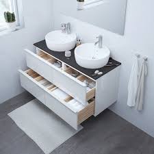 Meuble vasque relooké avec les façades biscotti wood, le plateau limestone, les poignées extra long mini circus, les pieds angles low, le lavabo outre la cuisine et le dressing, la salle de bains est également abordée. Godmorgon Meuble Lavabo 4tir Brillant Blanc 120x47x58 Cm Ikea