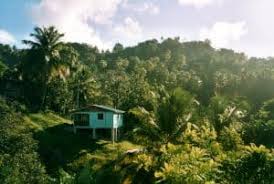 Avec un terrain en pente, il est indispensable de mener une étude approfondie des sols. Construire Sa Maison Sur Un Terrain En Pente Comment Et A Quel Prix